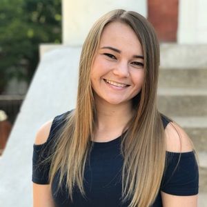 Meet your Posher, Raelynn